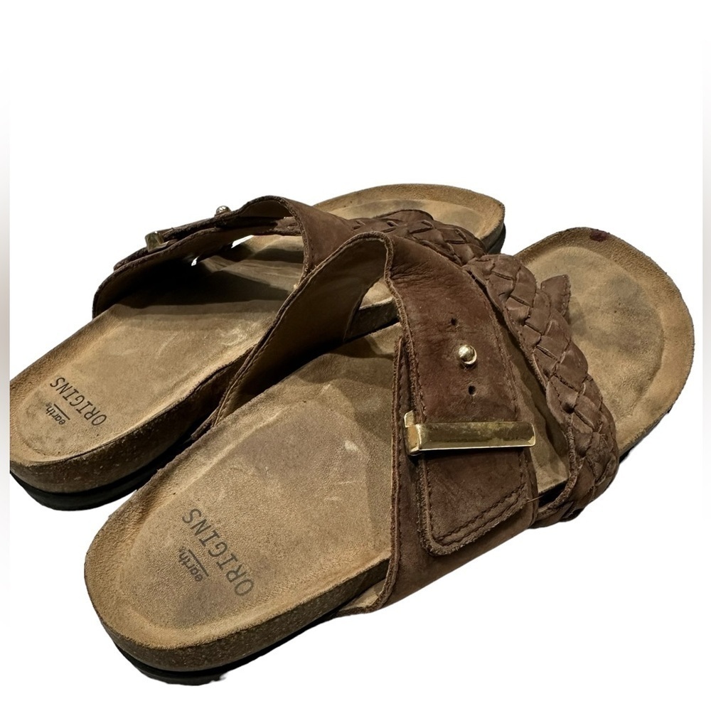 Earth Origins Women's Onida Sandal - Picture 7 of 9